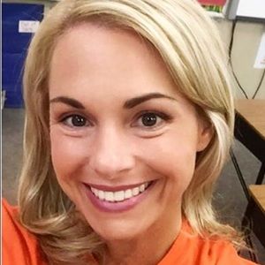 Meet your Posher, Abigail